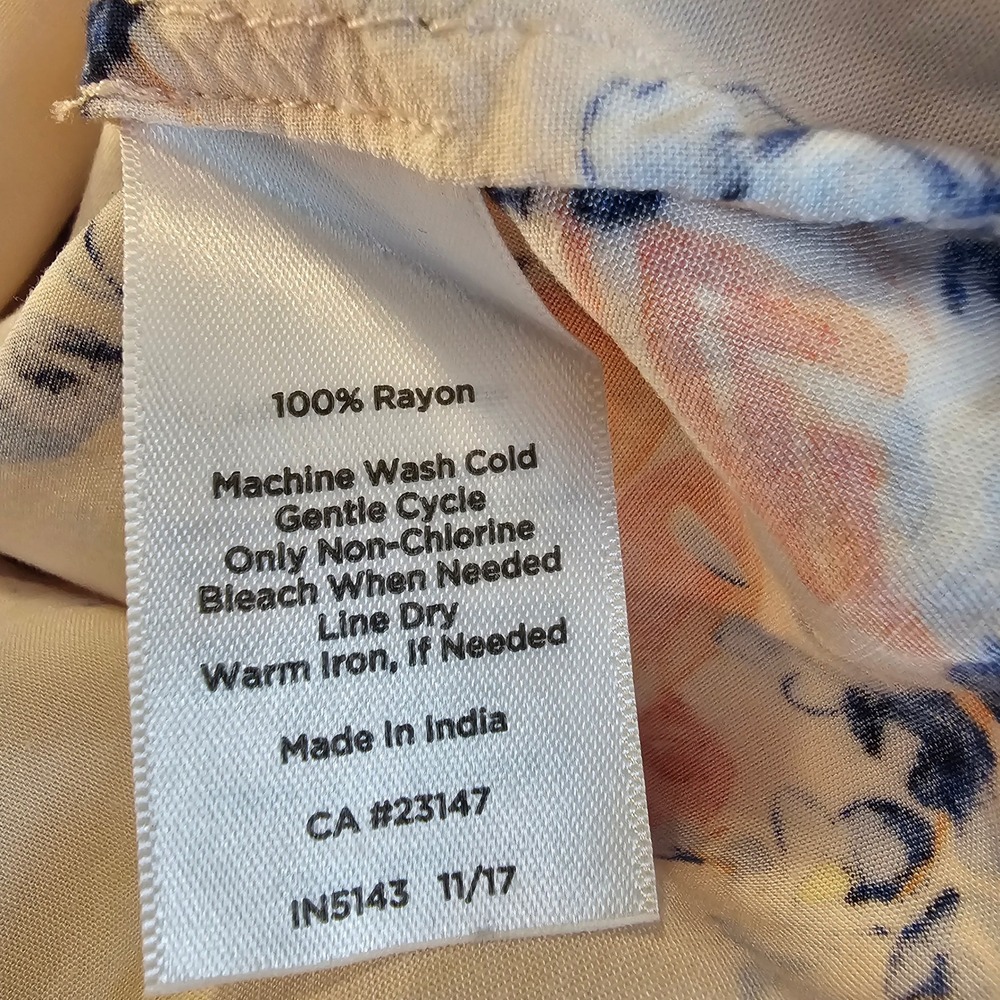 Talbots Petites Floral Sleeveless Blouse Top Pink Blue Peach - Picture 4 of 6